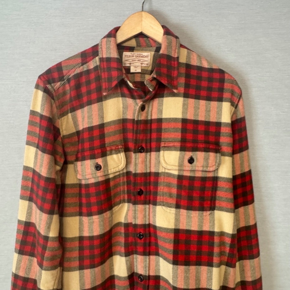 Filson Heavy Field Shirt Men's XS Red Tan Plaid Long Sleeve Button Up Overshirt - Picture 3 of 6